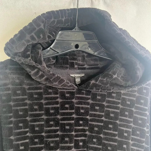 Guess Black Textured Hooded Cropped Sweater‎ Size Small - Picture 5 of 13